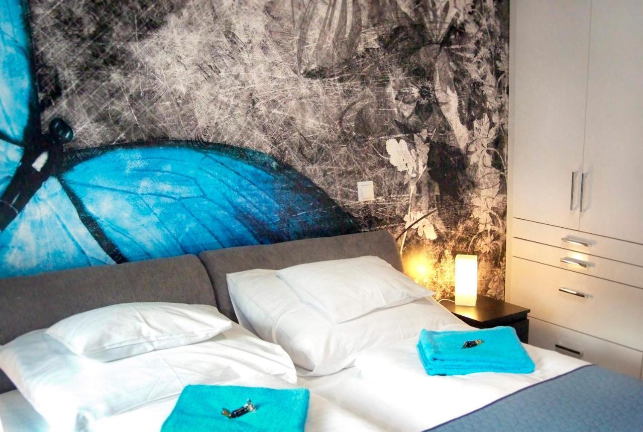 Victoria Apartman Kecskemét Buitenkant foto