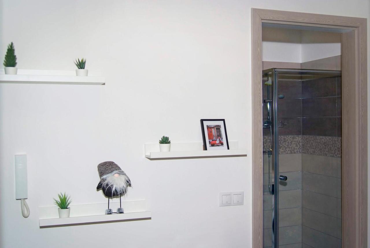 Victoria Apartman Kecskemét Buitenkant foto